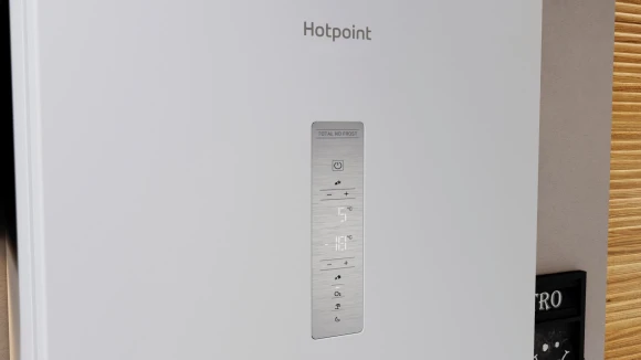 Холодильник Hotpoint HT 7201I W O3 2-хкамерн. белый Холодильник Hotpoint HT 7201I W O3 2-хкамерн. белый
