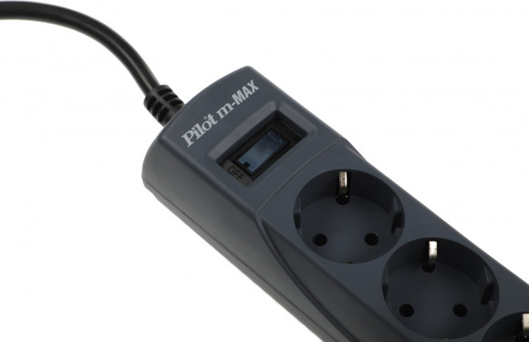 Сетевой фильтр Pilot m-MAX 7м (4 розетки) серый (коробка)
