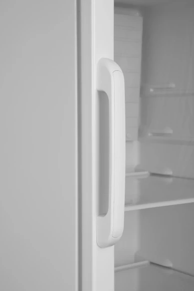 Холодильная витрина Бирюса Б-290 1-нокамерн. белый Холодильная витрина Бирюса Б-290 1-нокамерн. белый