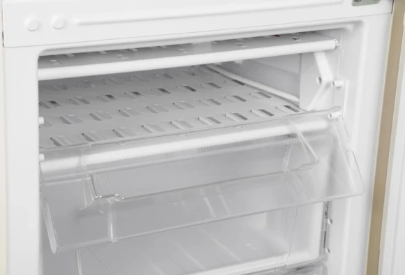 Холодильник Stinol TS 167 E 2-хкамерн. бежевый