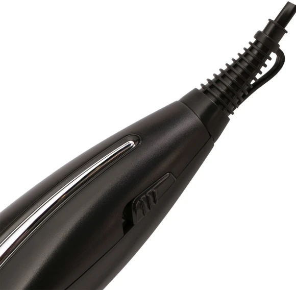Машинка для стрижки Maxwell MW-2112 черный 15Вт (насадок в компл:4шт) Машинка для стрижки Maxwell MW-2112 черный 15Вт (насадок в компл:4шт)