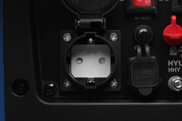 Генератор Hyundai HHY 1050Si 1.2кВт