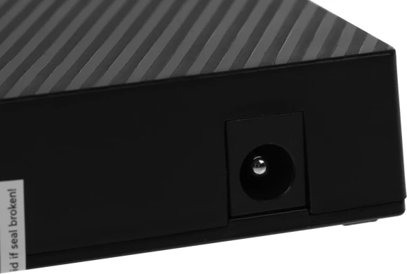 Коммутатор Netis ST3108C (L2) 8x100Мбит/с неуправляемый Коммутатор Netis ST3108C (L2) 8x100Мбит/с неуправляемый