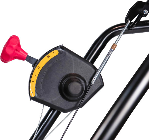 Снегоуборщик бензин. Champion ST556 5.5л.с.