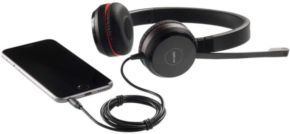 Наушники с микрофоном Jabra Evolve 30 II MS черный 1.2м накладные USB оголовье (5399-823-309) Наушники с микрофоном Jabra Evolve 30 II MS черный 1.2м накладные USB оголовье (5399-823-309)