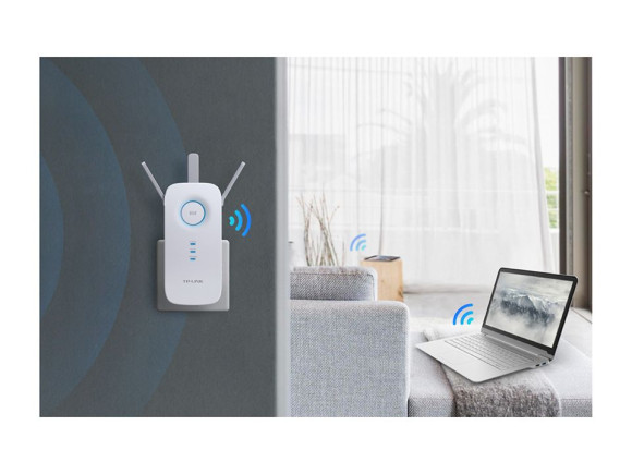 Повторитель беспроводного сигнала TP-Link RE450 AC1750 10/100/1000BASE-TX белый Повторитель беспроводного сигнала TP-Link RE450 AC1750 10/100/1000BASE-TX белый