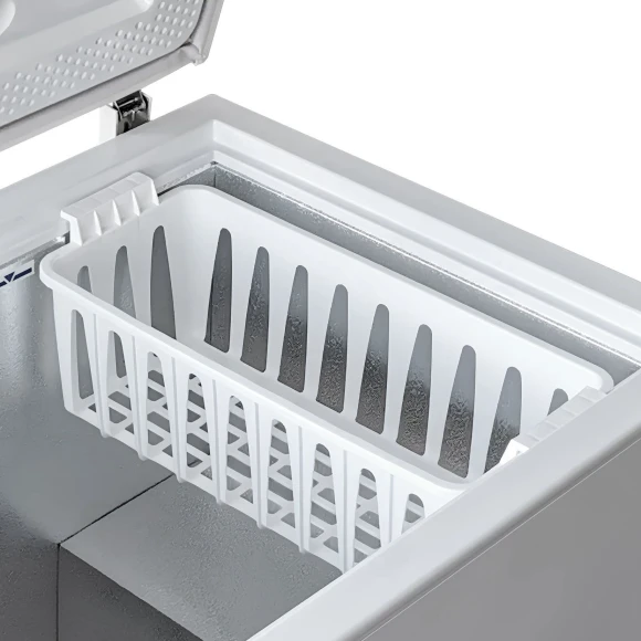 Морозильный ларь Бирюса Б-680KXQ белый 190Вт Морозильный ларь Бирюса Б-680KXQ белый 190Вт