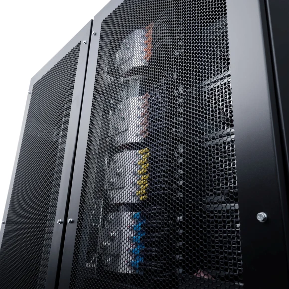 Шкаф системный Ippon BlackRock 600K 1993044 напольный 2020мм 1200мм 1100мм Шкаф системный Ippon BlackRock 600K 1993044 напольный 2020мм 1200мм 1100мм