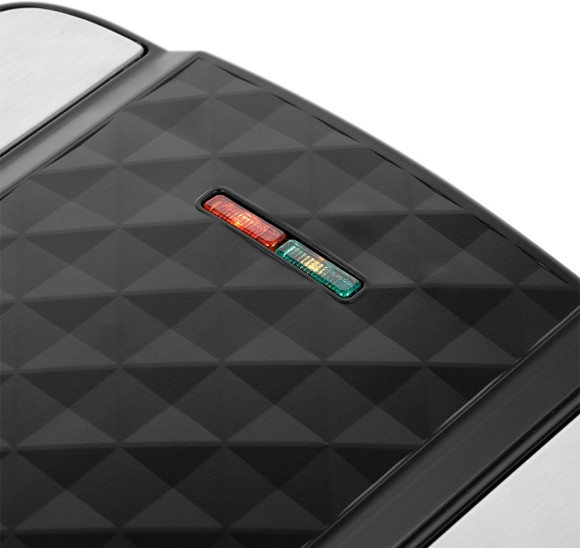 Вафельница Kitfort КТ-3608 750Вт черный/серебристый