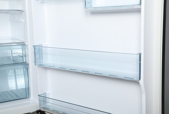 Холодильник Hitachi R-VG660PUC7-1 GBK 2-хкамерн. черный стекло инвертер Холодильник Hitachi R-VG660PUC7-1 GBK 2-хкамерн. черный стекло инвертер