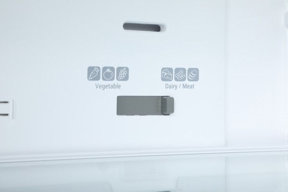 Холодильник Hitachi R-VG660PUC7-1 GBK 2-хкамерн. черный стекло инвертер Холодильник Hitachi R-VG660PUC7-1 GBK 2-хкамерн. черный стекло инвертер