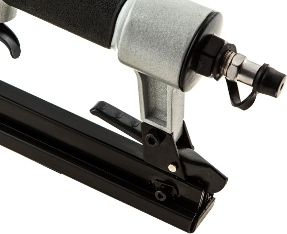 Пистолет степлер Matrix 57420 85л/мин черный/серебристый