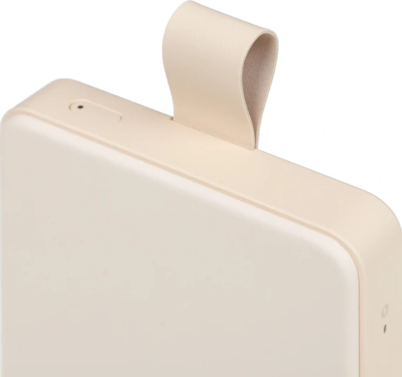 Мобильный аккумулятор Xiaomi BHR9074GL 6000mAh Qi 15W 2.4A USB-C беспров.зар. бежевый Мобильный аккумулятор Xiaomi BHR9074GL 6000mAh Qi 15W 2.4A USB-C беспров.зар. бежевый