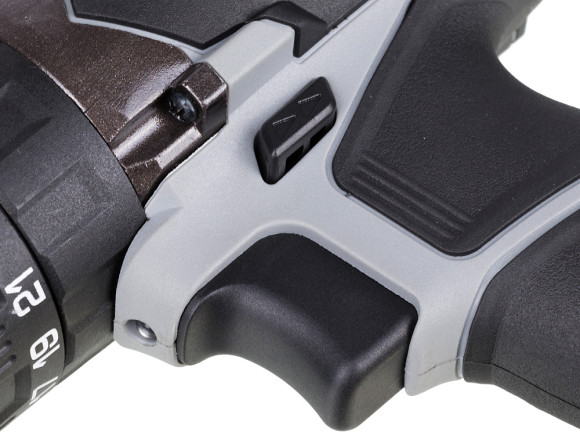 Дрель-шуруповерт Интерскол ДАУ-13/18В аккум. патрон:быстрозажимной (кейс в комплекте) (574.2.2.70) Дрель-шуруповерт Интерскол ДАУ-13/18В аккум. патрон:быстрозажимной (кейс в комплекте) (574.2.2.70)