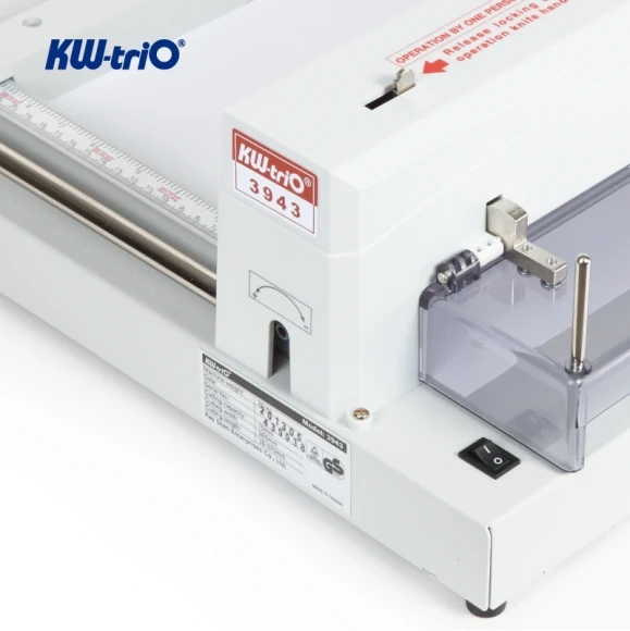 Резак гильотинный Kw-Trio 3943 A4/150лист./370мм/ручн.прижим Резак гильотинный Kw-Trio 3943 A4/150лист./370мм/ручн.прижим