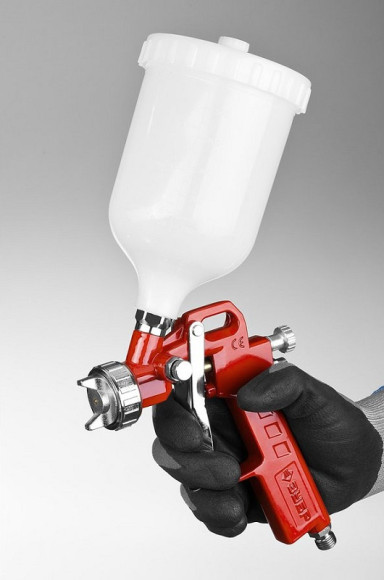 Краскораспылитель Зубр МС 200 225л/мин соп.:1.3мм бак:0.6л Краскораспылитель Зубр МС 200 225л/мин соп.:1.3мм бак:0.6л