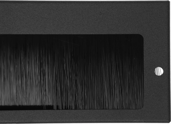 Щеточный ввод ITK BE05-390-115M дл.10мм шир.390мм выс.115мм черный (упак.:1шт) Щеточный ввод ITK BE05-390-115M дл.10мм шир.390мм выс.115мм черный (упак.:1шт)