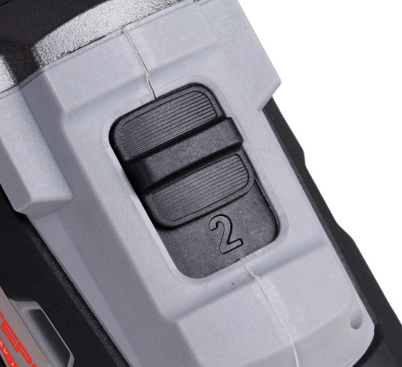 Дрель-шуруповерт Интерскол ДАУ-13/18ВК аккум. патрон:быстрозажимной (кейс в комплекте) (573.2.2.70) Дрель-шуруповерт Интерскол ДАУ-13/18ВК аккум. патрон:быстрозажимной (кейс в комплекте) (573.2.2.70)