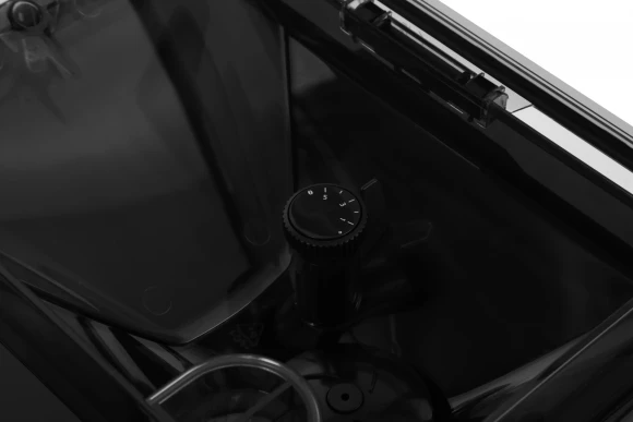 Кофемашина Rondell RDE-1109 1350Вт черный/серебристый