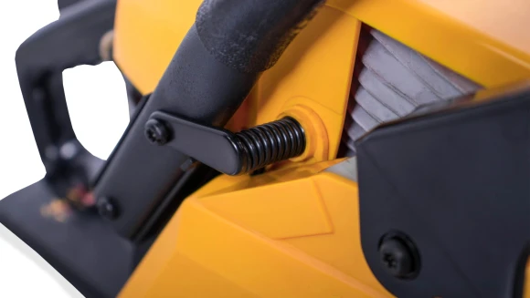 Бензопила Champion A237-16 1500Вт 2.04л.с. дл.шины:16" (40cm) Бензопила Champion A237-16 1500Вт 2.04л.с. дл.шины:16" (40cm)