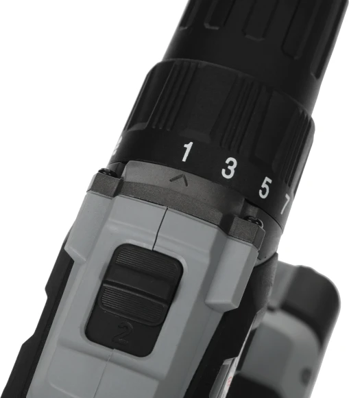 Дрель-шуруповерт Интерскол ДА-13/18ВК аккум. патрон:быстрозажимной (кейс в комплекте) (575.1.2.70) Дрель-шуруповерт Интерскол ДА-13/18ВК аккум. патрон:быстрозажимной (кейс в комплекте) (575.1.2.70)