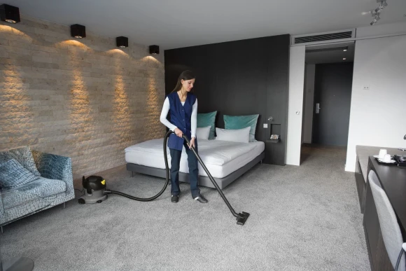 Пылесос Karcher T 8/1 Classic *EU 1600Вт серый/черный