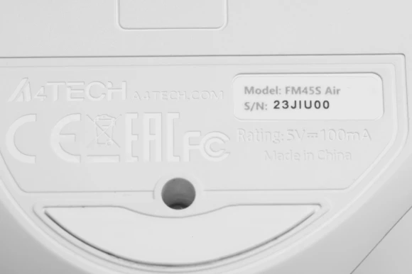 Мышь A4Tech Fstyler FM45S Air белый/серебристый оптическая 2400dpi silent USB 7but (FM45S AIR USB (SILVER WHITE)) Мышь A4Tech Fstyler FM45S Air белый/серебристый оптическая 2400dpi silent USB 7but (FM45S AIR USB (SILVER WHITE))