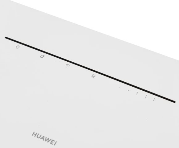 Роутер Huawei B535-232a (51060HUX) AC1300 10/100/1000BASE-TX/3G/4G/4G+ cat.7 белый Роутер Huawei B535-232a (51060HUX) AC1300 10/100/1000BASE-TX/3G/4G/4G+ cat.7 белый