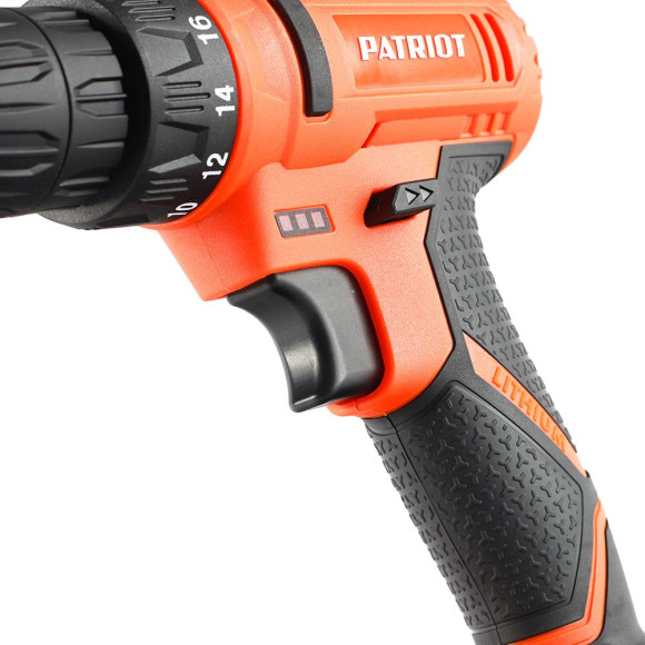 Дрель-шуруповерт Patriot THE ONE BR 117Li аккум. патрон:быстрозажимной (кейс в комплекте) (180301117) Дрель-шуруповерт Patriot THE ONE BR 117Li аккум. патрон:быстрозажимной (кейс в комплекте) (180301117)