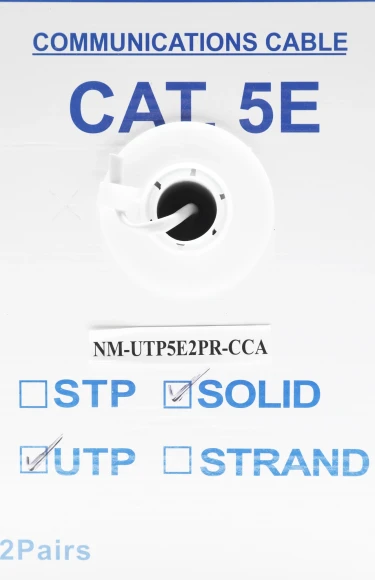 Кабель информационный Lanmaster NM-UTP5E2PR-CCA кат.5E UTP 2 пары 24AWG PVC внутренний 305м серый Кабель информационный Lanmaster NM-UTP5E2PR-CCA кат.5E UTP 2 пары 24AWG PVC внутренний 305м серый
