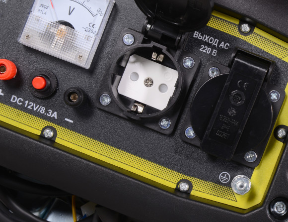 Генератор Huter DN2700i 2.7кВт