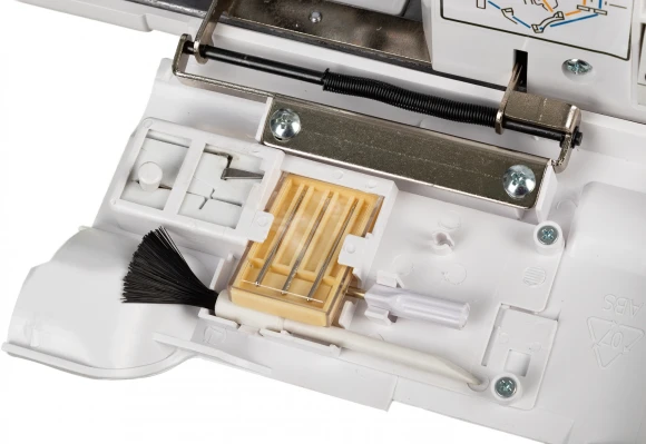 Оверлок Comfort 110 Оверлок Comfort 110