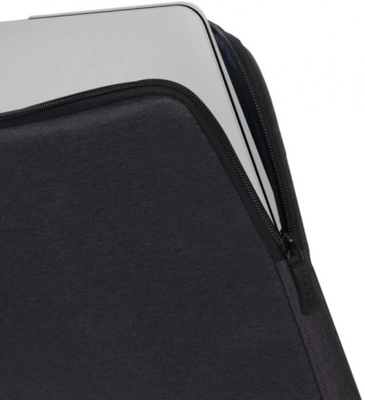 Чехол для ноутбука 14" Riva 7704 черный полиэстер (7704 BLACK)
