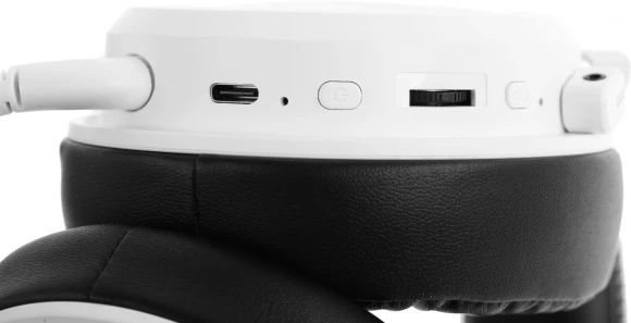 Наушники с микрофоном A4Tech Bloody MR590 Sports белый/черный 1.5м мониторные BT/Radio/3.5mm оголовье (MR590+ WIRED/SPORT WHITE)