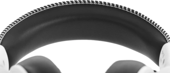 Наушники с микрофоном A4Tech Bloody MR590 Sports белый/черный 1.5м мониторные BT/Radio/3.5mm оголовье (MR590+ WIRED/SPORT WHITE)