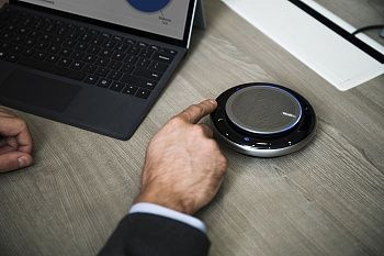 Спикерфон Yealink черный (CP900 UC) Спикерфон Yealink черный (CP900 UC)