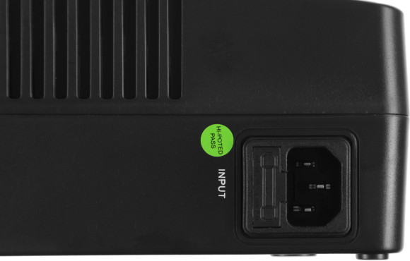 Источник бесперебойного питания Импульс Мастер 600 360Вт 600ВА черный Источник бесперебойного питания Импульс Мастер 600 360Вт 600ВА черный