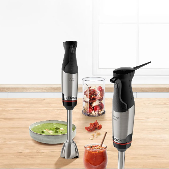 Блендер погружной Bosch MSM6M610 1000Вт нержавеющая сталь/черный Блендер погружной Bosch MSM6M610 1000Вт нержавеющая сталь/черный