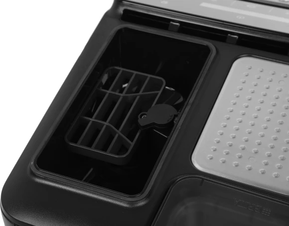 Кофемашина Bosch TIE20504 1300Вт серебристый/черный