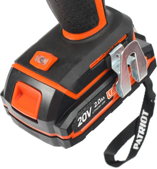 Дрель-шуруповерт Patriot BR 203UES аккум. патрон:быстрозажимной (кейс в комплекте) (180201203) Дрель-шуруповерт Patriot BR 203UES аккум. патрон:быстрозажимной (кейс в комплекте) (180201203)