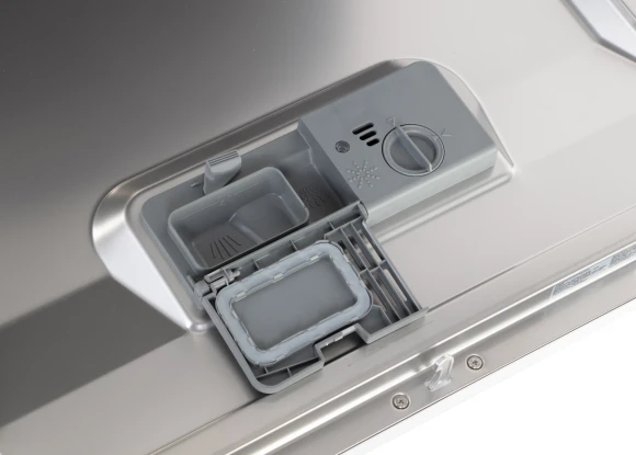 Посудомоечная машина Hyundai DT503 белый (компактная) Посудомоечная машина Hyundai DT503 белый (компактная)