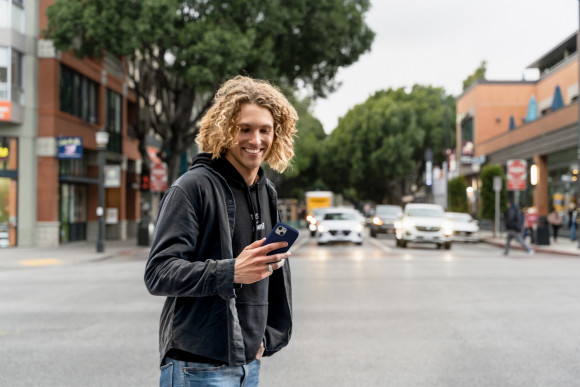 Чехол (клип-кейс) uBear для Apple iPhone 15 Plus Touch Mag Case with MagSafe темно-синий (CS271DB67TH-I23M)