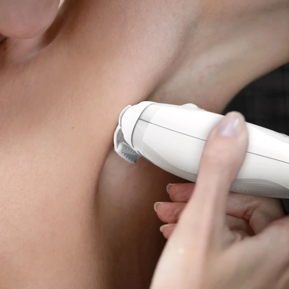 Эпилятор Rowenta EP5615F0 скор.:2 насад.:1 от электр.сети белый/серый Эпилятор Rowenta EP5615F0 скор.:2 насад.:1 от электр.сети белый/серый