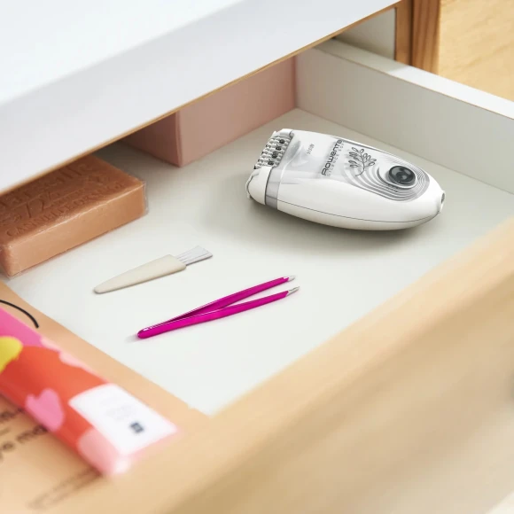 Эпилятор Rowenta EP5615F0 скор.:2 насад.:1 от электр.сети белый/серый Эпилятор Rowenta EP5615F0 скор.:2 насад.:1 от электр.сети белый/серый