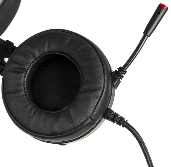 Наушники с микрофоном A4Tech Bloody G525 черный 2м мониторные оголовье (G525 BLACK) Наушники с микрофоном A4Tech Bloody G525 черный 2м мониторные оголовье (G525 BLACK)