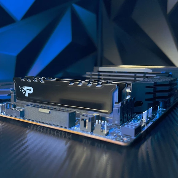 Память DDR5 2x8GB 4800MHz Patriot PSP516G4800KH1 Signature Premium RTL PC5-38400 CL40 DIMM 288-pin 1.1В kit single rank с радиатором Ret Память DDR5 2x8GB 4800MHz Patriot PSP516G4800KH1 Signature Premium RTL PC5-38400 CL40 DIMM 288-pin 1.1В kit single rank с радиатором Ret