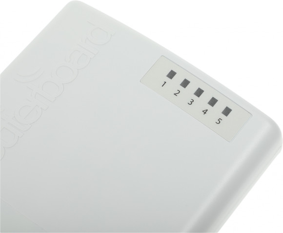 Маршрутизатор MikroTik PowerBox (RB750P-PBR2) 10/100BASE-TX белый Маршрутизатор MikroTik PowerBox (RB750P-PBR2) 10/100BASE-TX белый