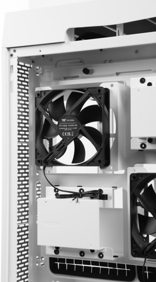 Корпус Thermaltake The Tower 500 белый без БП E-ATX 9x120mm 3x140mm 4xUSB3.0 audio bott PSU Корпус Thermaltake The Tower 500 белый без БП E-ATX 9x120mm 3x140mm 4xUSB3.0 audio bott PSU