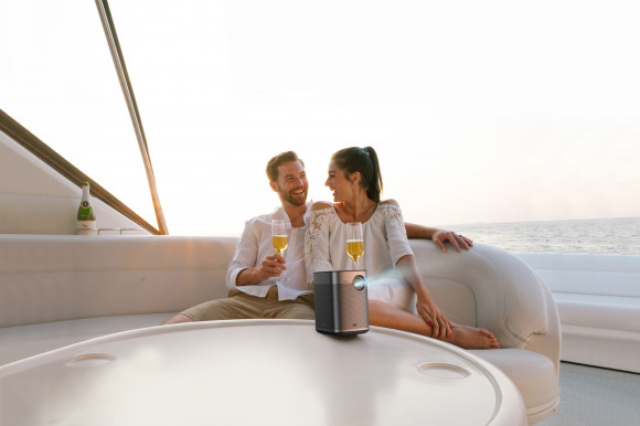 Проектор Xgimi Halo+ DLP 875Lm LS 700Lm ANSI (1920x1080) ресурс лампы:25000часов 1xUSB typeA 1xHDMI 1.6кг Проектор Xgimi Halo+ DLP 875Lm LS 700Lm ANSI (1920x1080) ресурс лампы:25000часов 1xUSB typeA 1xHDMI 1.6кг