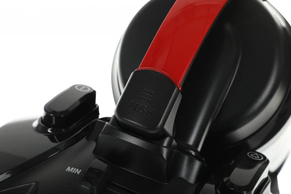 Пылесос Samsung VC15K4116VR/EV 1500Вт красный/черный